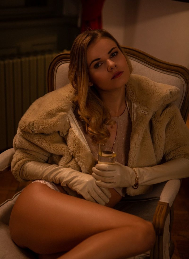 Алина, 32 года, 1 размер груди